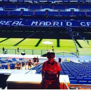 Meet your Posher, Max